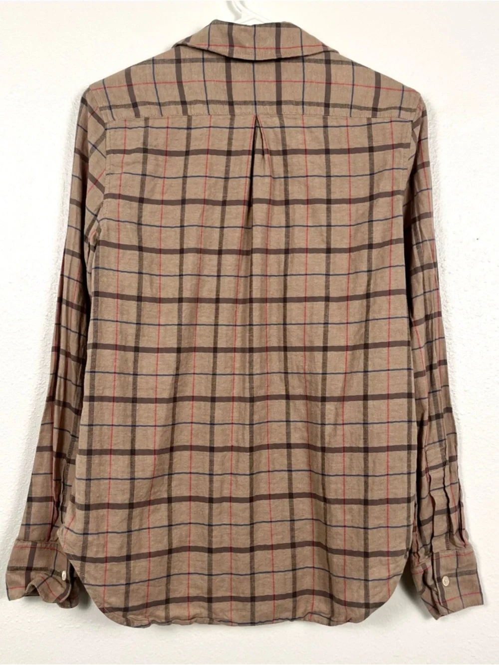 Jenni Kayne Lightweight Plaid Cotton Flannel Buttondown Shirt in Tan Beige - Picture 7 of 7